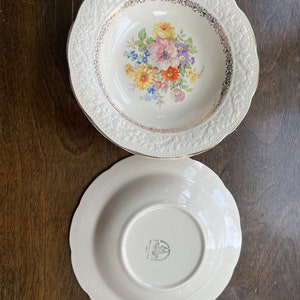 Edwin Knowles Company  34-11 Set Of 7 Soup Bowls Embossed Border Floral Bouquet Center Gold Filigree