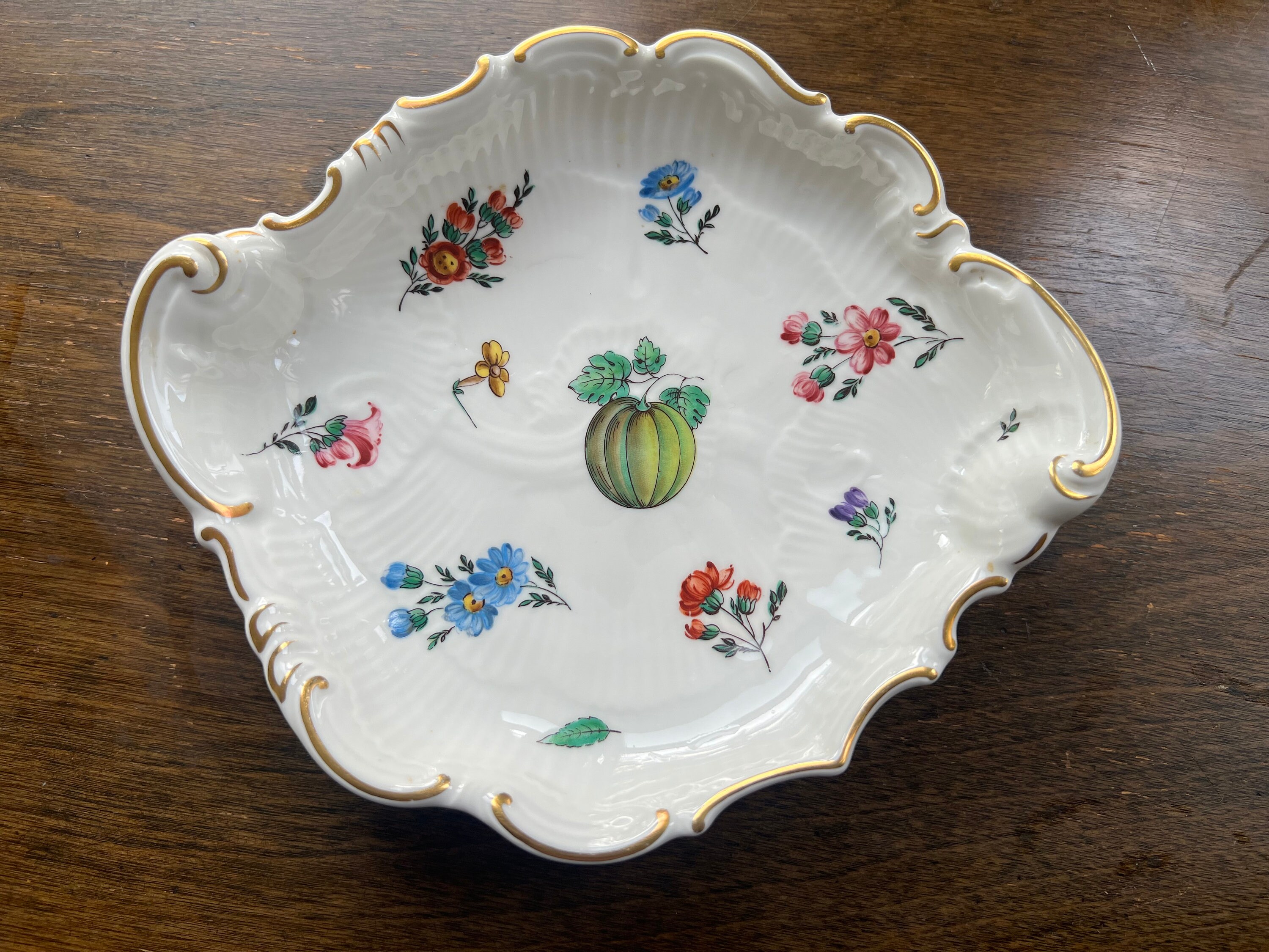 Richard Ginori Italian Fruits Shell Dish 7.75