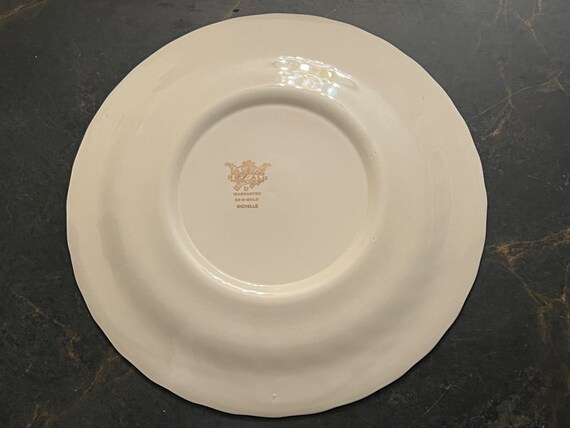 Royal China Warranted 22K Gold Dinner Plate Michelle Wheat and