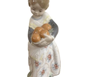 Lladro Porcelain Figurine 
