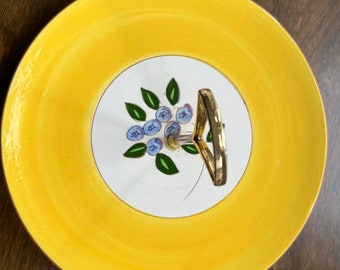 Vtg Stangl Pottery Blueberry Pattern Yellow Band Tidbit Tray Plate With Center Handle