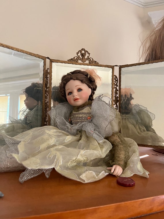 Blanche Porte Poupée En Porcelaine - Édition 100e Anniversaire 1893/1993, Neuve En Boîte, 20 Cm