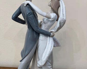 Lladro I Love You Truly Figurine 01001528 No Box - Etsy