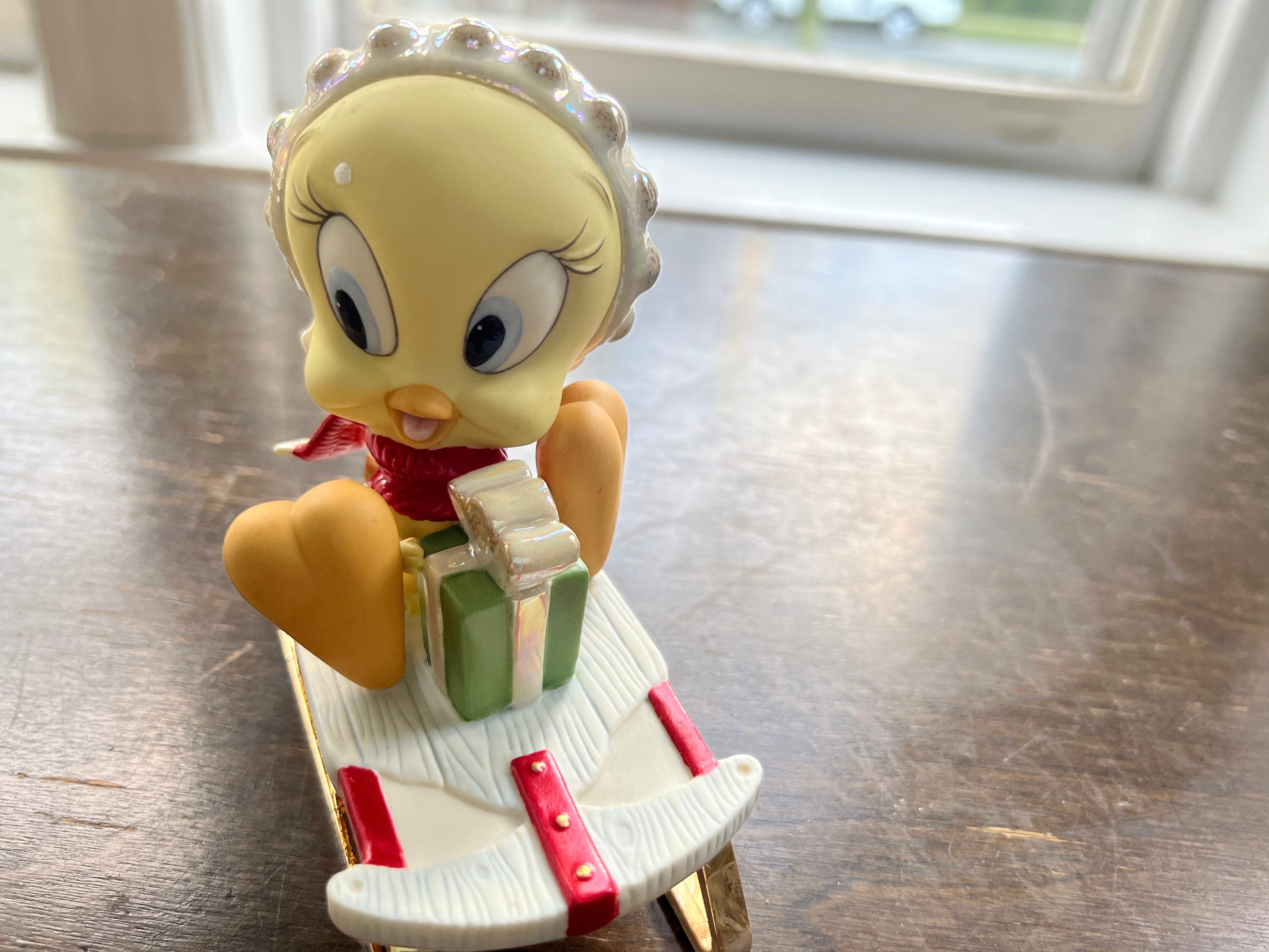 Lenox Looney Tunes A Winter Gift From Tweety Christmas Figurine - Etsy