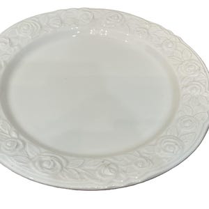 Piatto Quadrifoglio Franco Giorgi, Italia Franco Giorgi, Rose in Rilievo, Bianco Antico