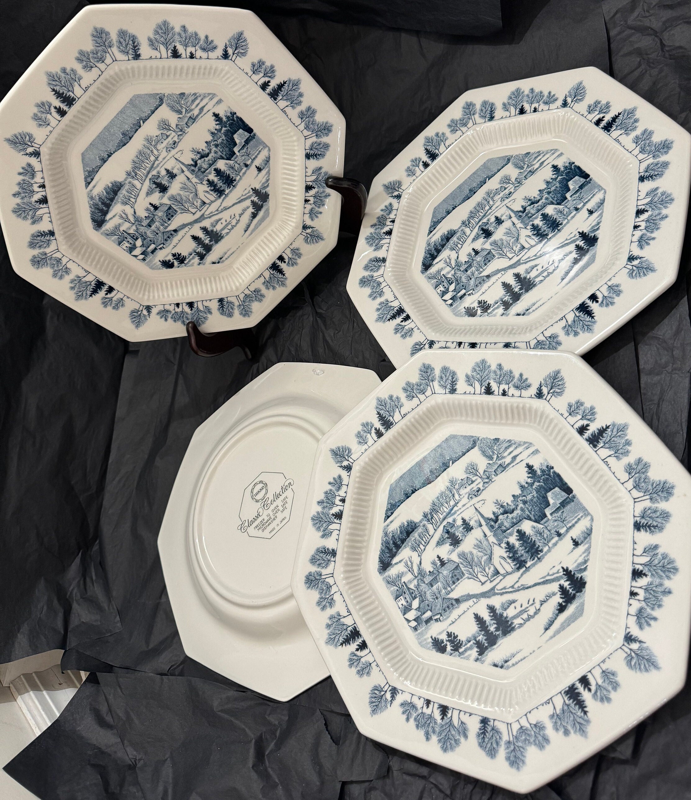 NIKKO Classic Collection Dinner Plates: Blue Winter Wonderland