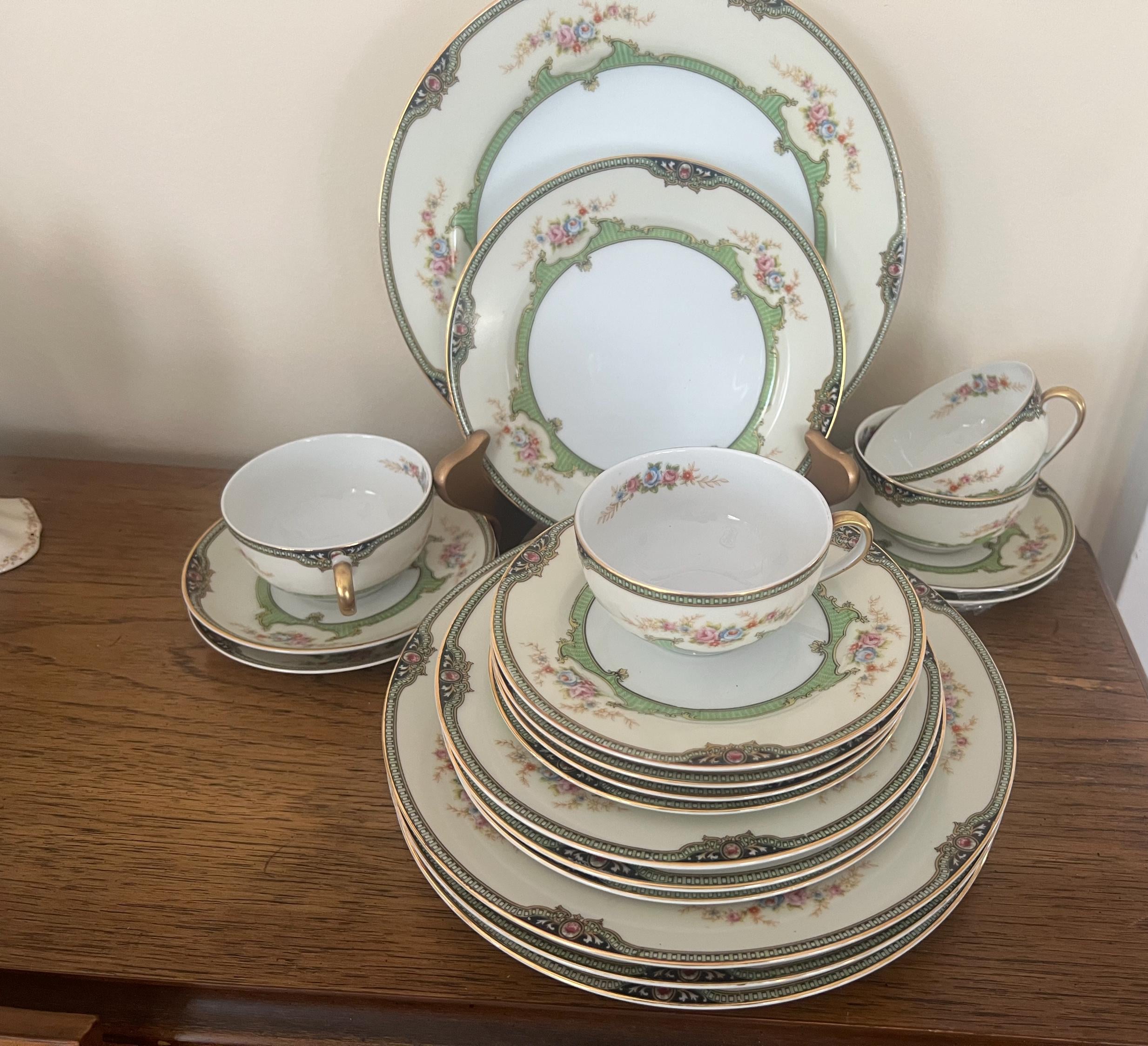 Noritake Floreal Dinnerware Set: Vintage Floral Porcelain, 1921 - Etsy