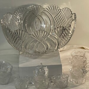 Large MCKEE Jubilee Hickman Pressed Glass Punch Bowl Set With Base And 12 Glasses