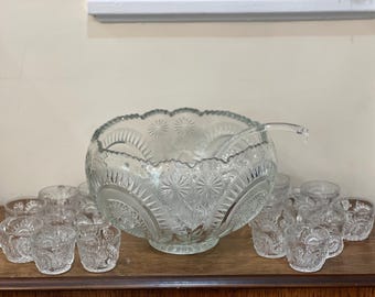 LE Smith Pinwheel And Stars Punch Bowl Set, 18 Cups & Ladle