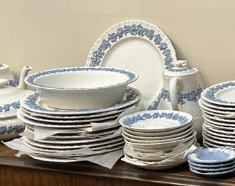 Vintage Wedgwood Lavender on Cream Color (shell Edge)by WEDGWOOD