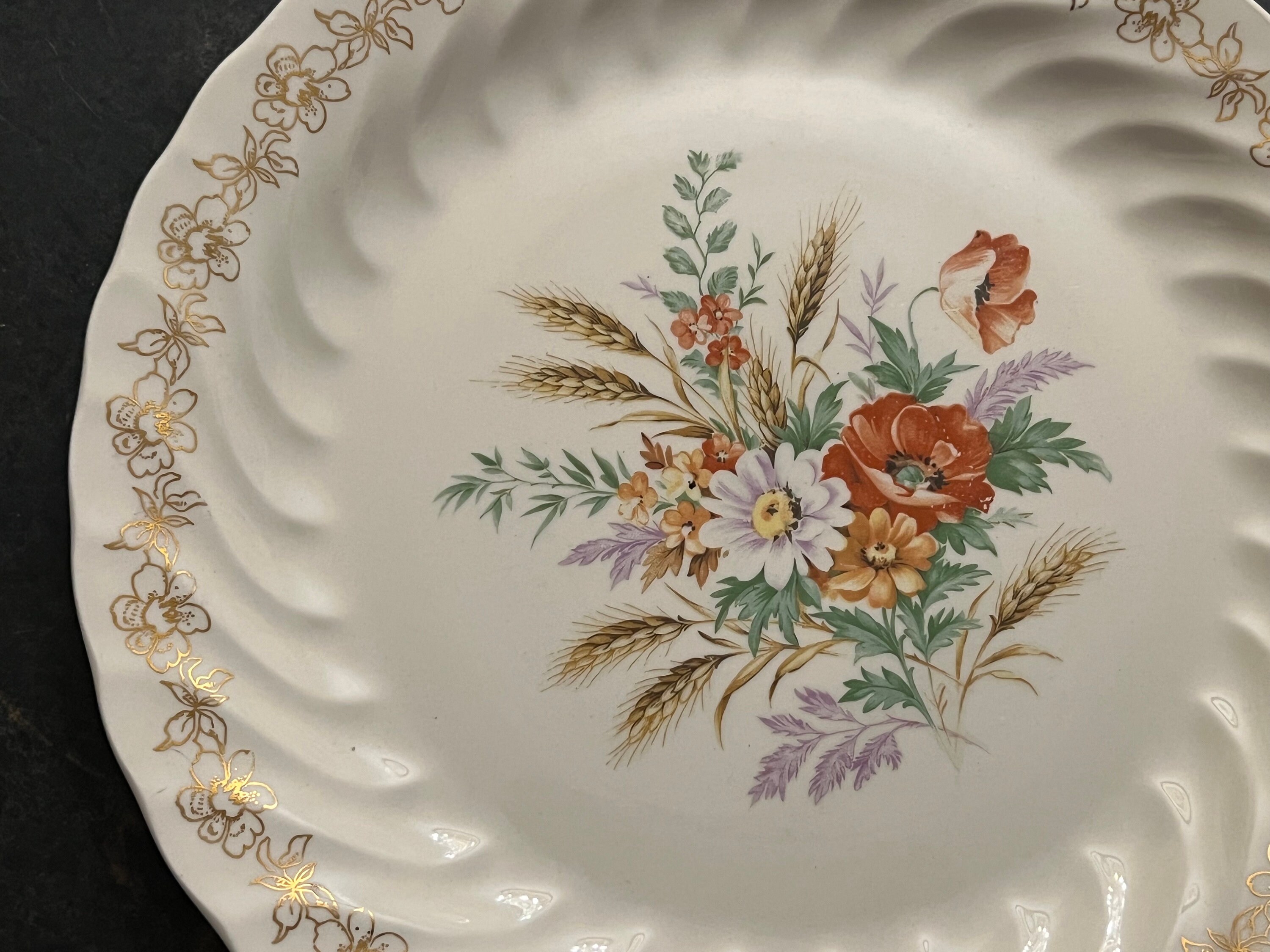 リモージュ　フランス　22KT　ゴールド　ロイヤルチャイナ Royal China Warranted 22K Gold Dinner Plate Michelle Wheat and