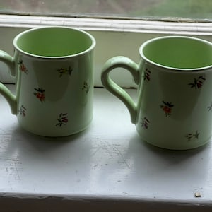 Vintage Arthur Wood England Coffee Mugs Set of 2