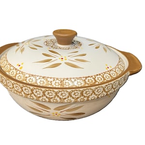 TIKUSAN Japanese Donabe Hot Pot "Hana-Mishima" Style Donabe, Banko  Old World Brown