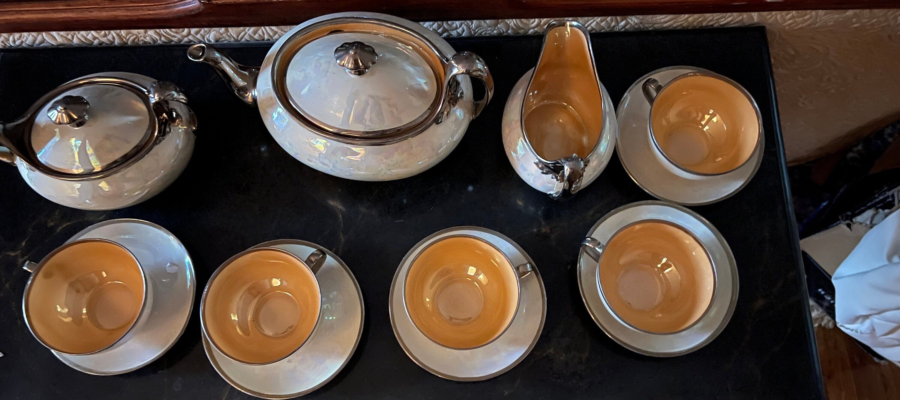 アンティーク  盃 Antique Phoenix Czechoslovakia Lusterware Tea Set: Silver Handle