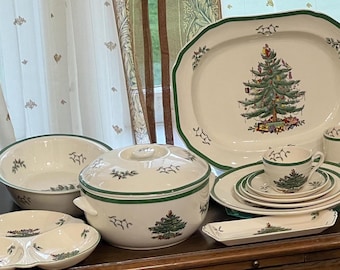 Vintage Discontinued Spode England S3324N Christmas Tree Cup