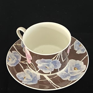 Mikasa Mistique Brown Pink Flowers Bone China Tasse und Untertasse