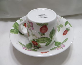 Vintage Rare Wedgwood Wild Strawberry 3.5x5