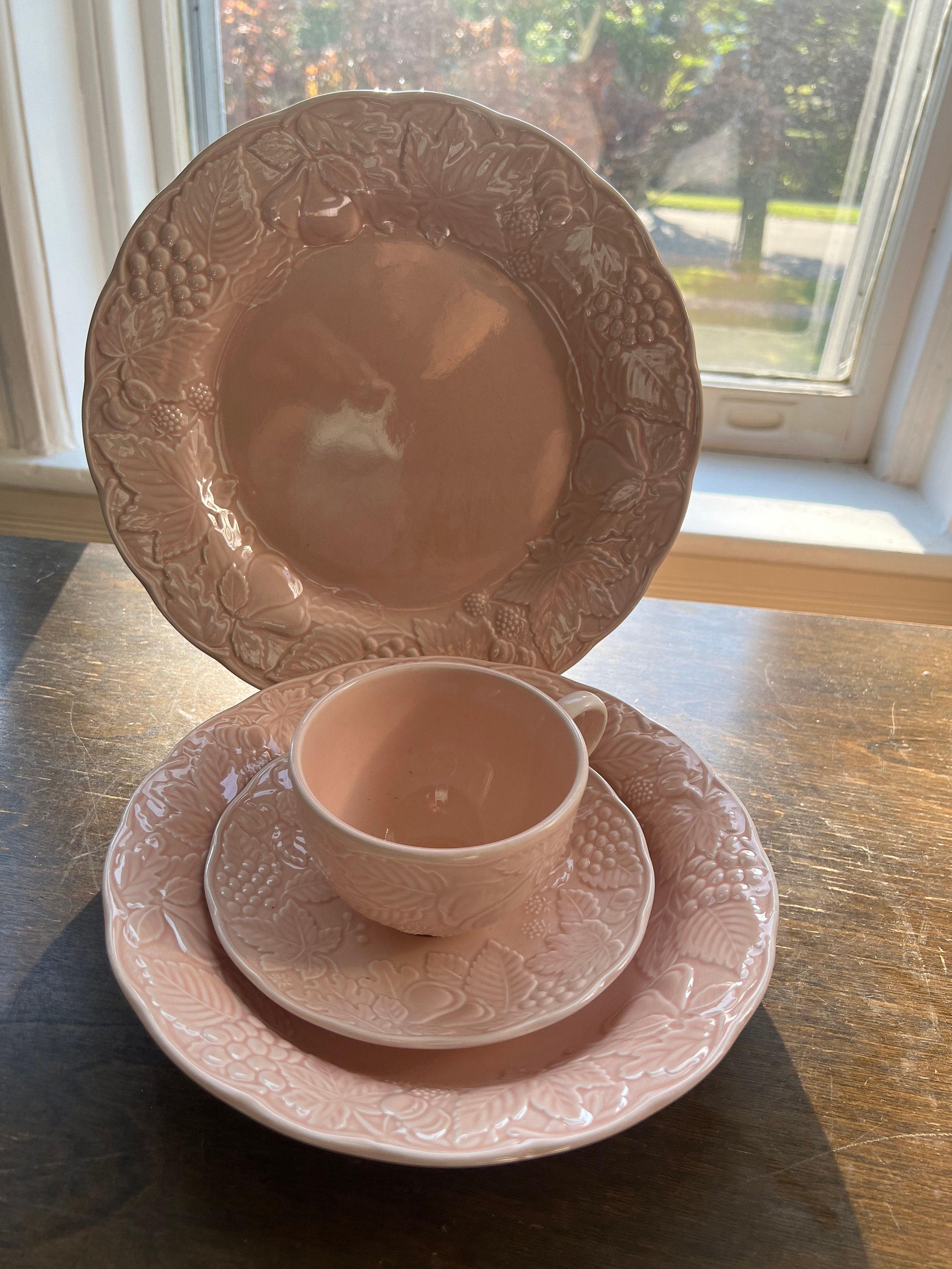 NIKKO Company Optimum Lead Free Home Plate Woodbury Pink / Peach