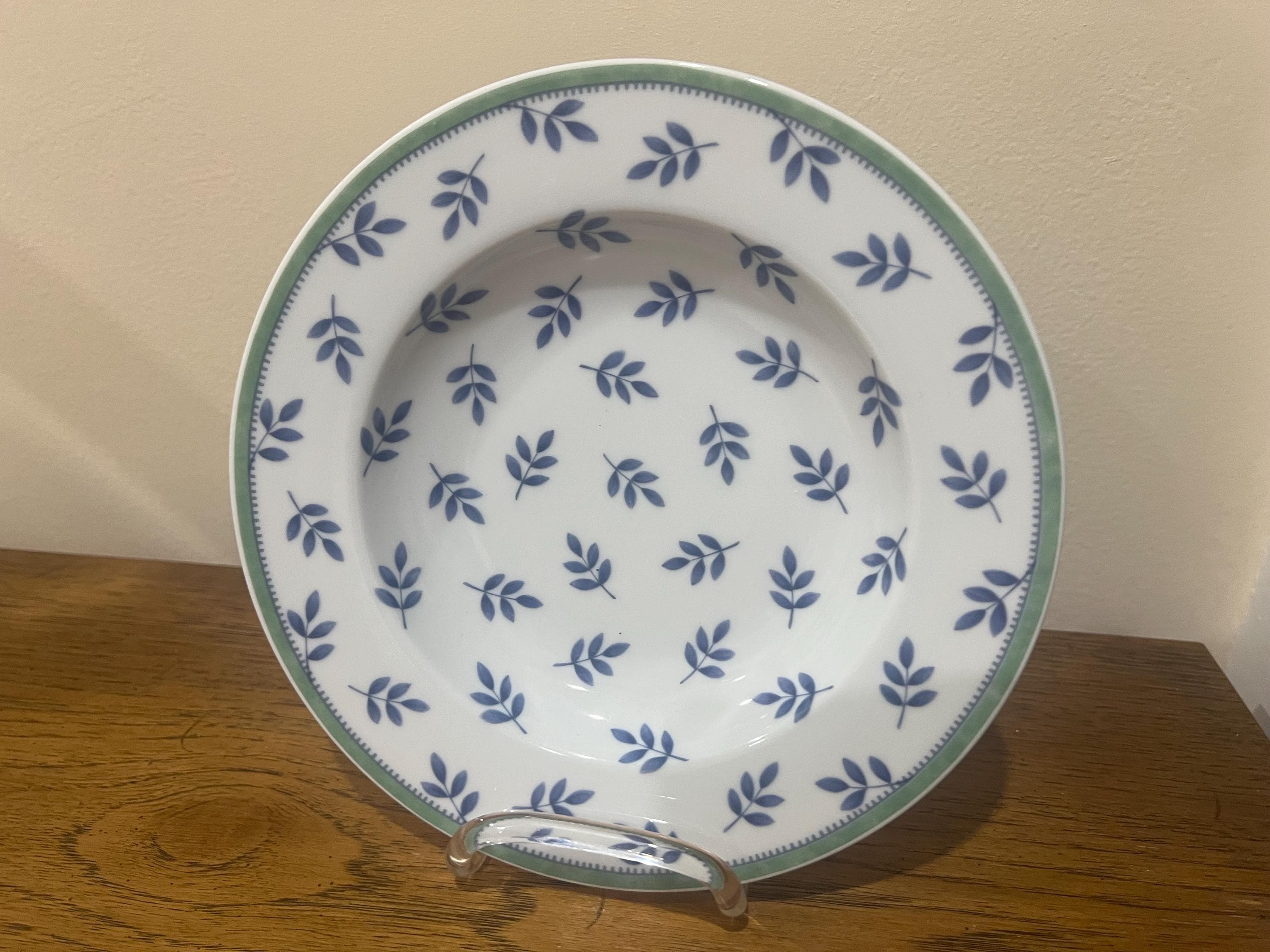 Villeroy Boch Switch Cordoba: Rim Soup Bowl, Plate, or Mug