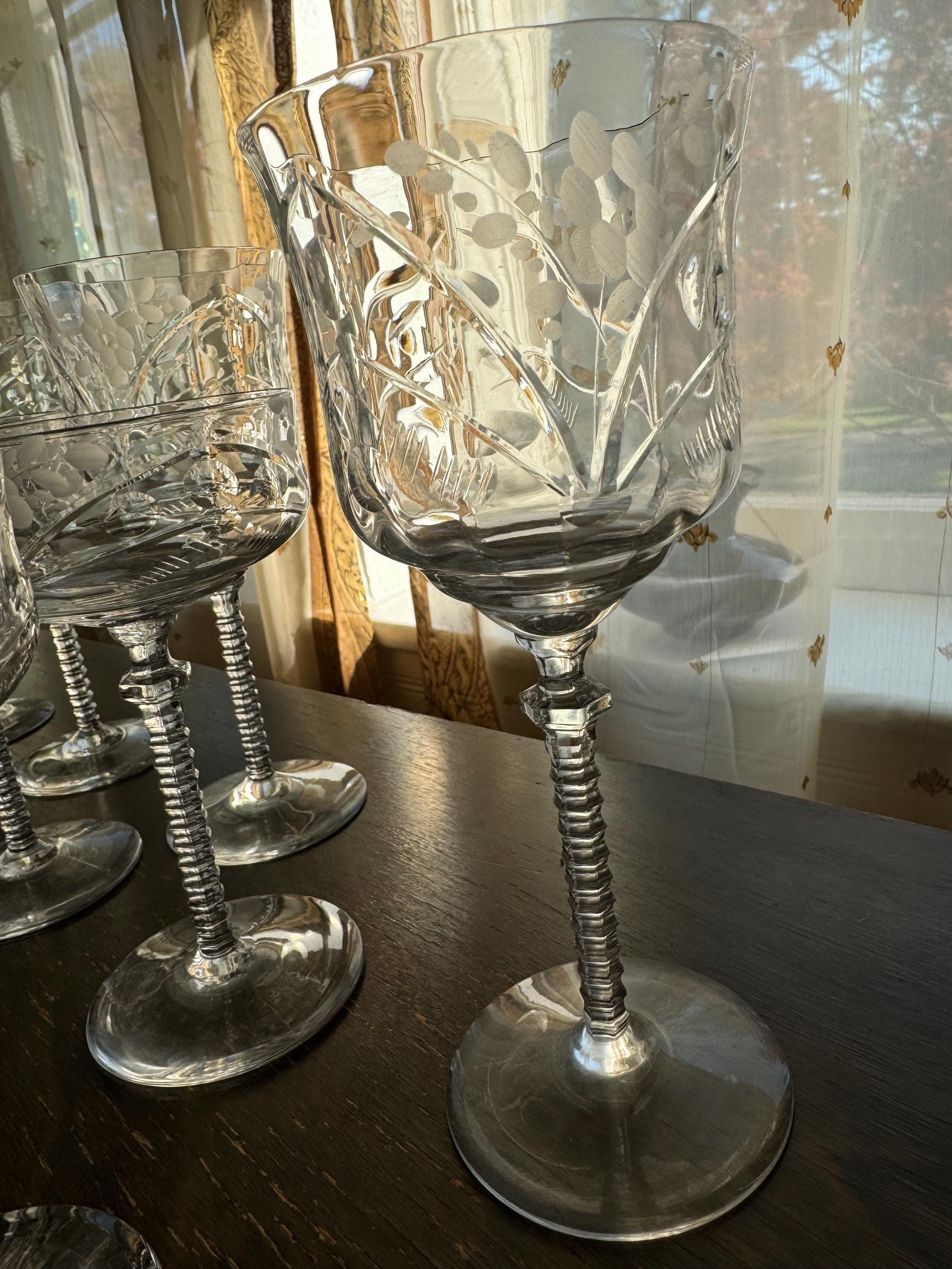 ロックシャープクリスタルグラス：エッチングされた花柄、スパイラル