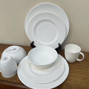 Lenox Simply Fine Effervescent Microwavable 4 Piece Place Setting Dinnerware Sets Choose
