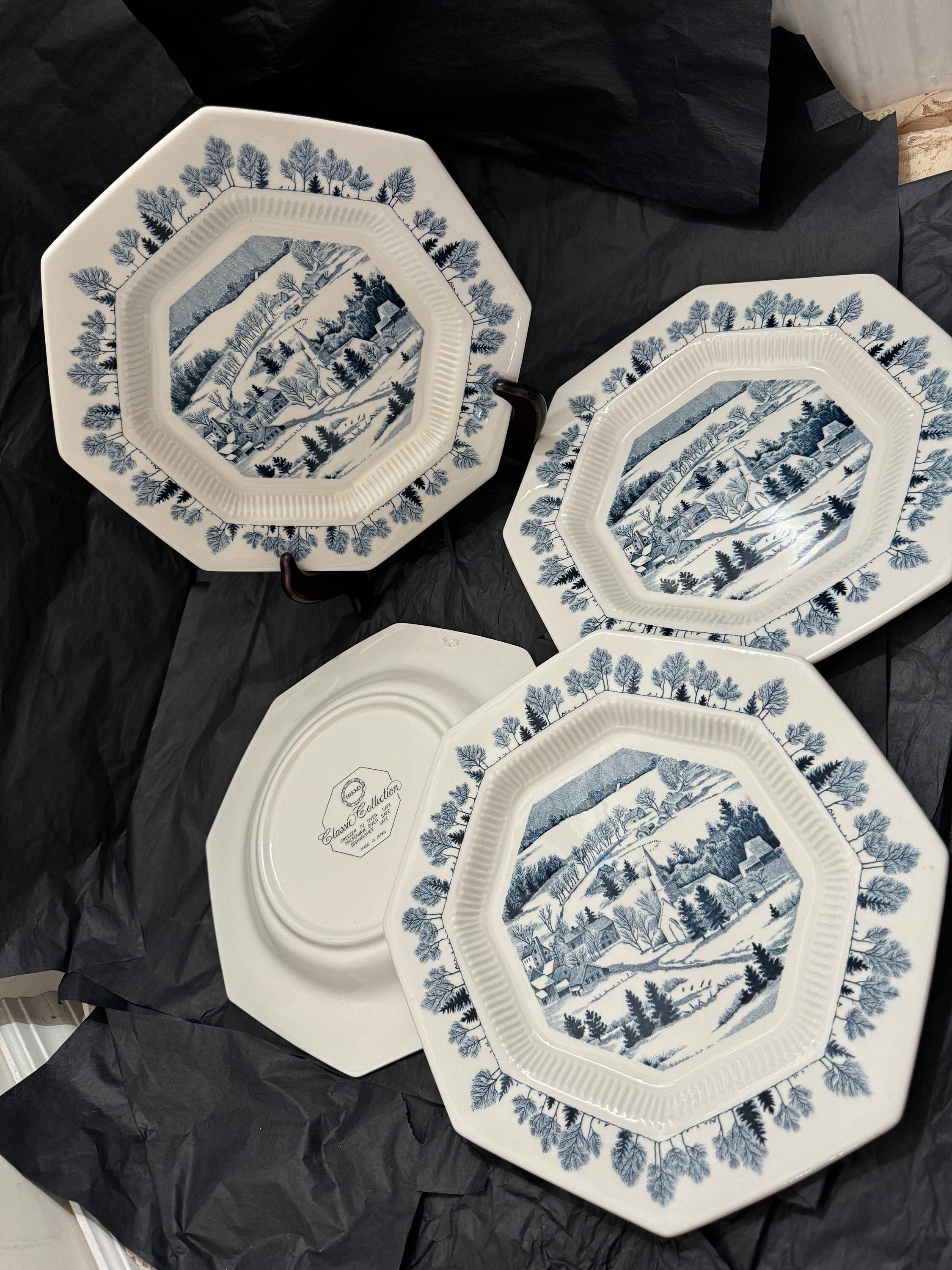 NIKKO Classic Collection クリスマス皿 NIKKO Classic Collection Dinner Plates: Blue Winter Wonderland