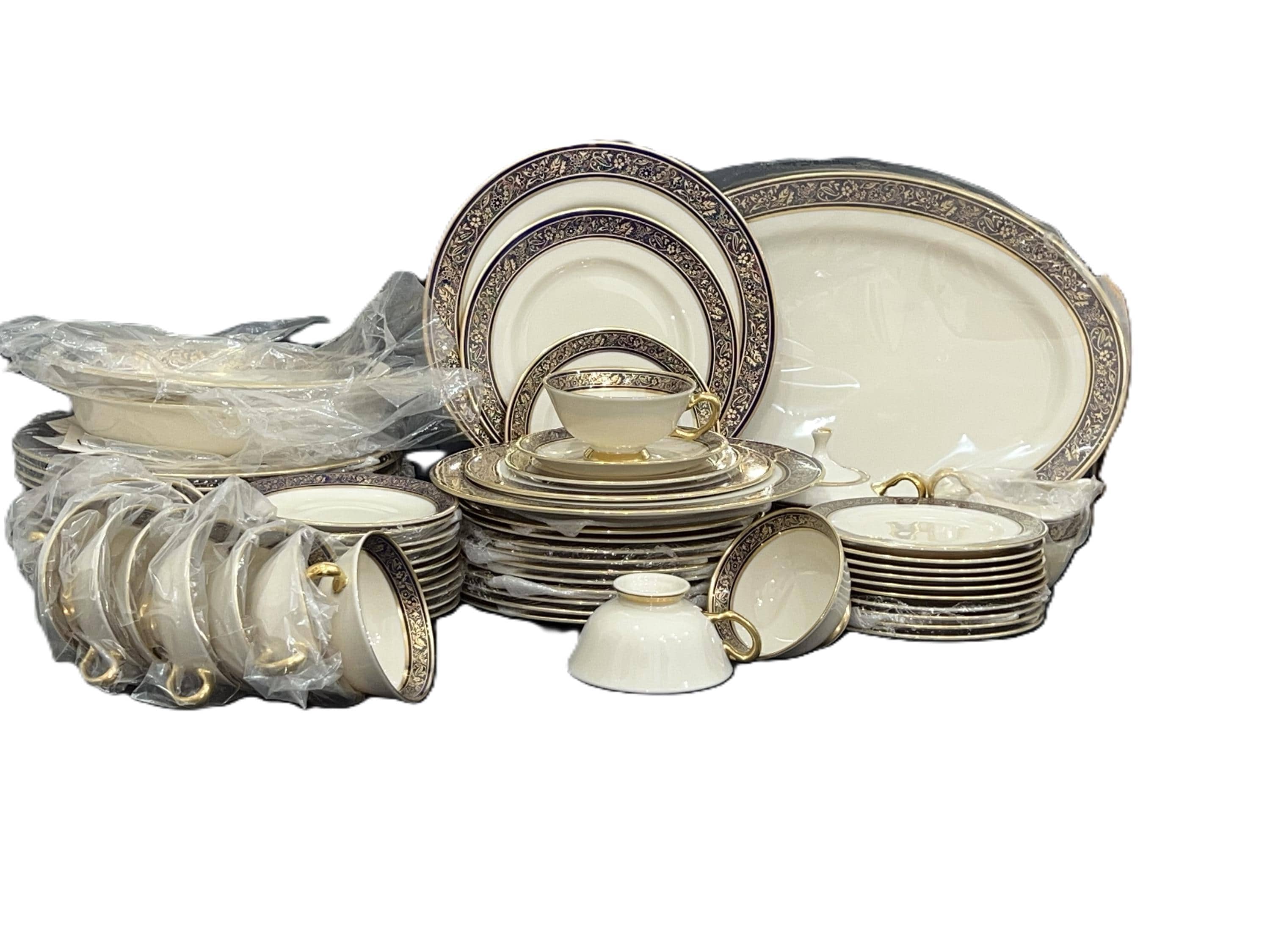 Lenox Barclay Cobalt Blue Floral Gold Trim Dinnerware: Bone China