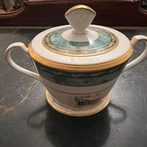 Sugar Bowl & Lid Woodlawn by Noritake New