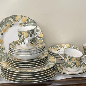Nikko Gracious Vintage Dinnerware Set: Yellow Floral Tableware, 1990s