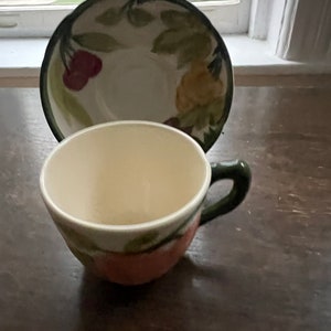 Franciscan Fresh Fruit, USA, Green Border: 2 7/8&quot; Cup And Saucer