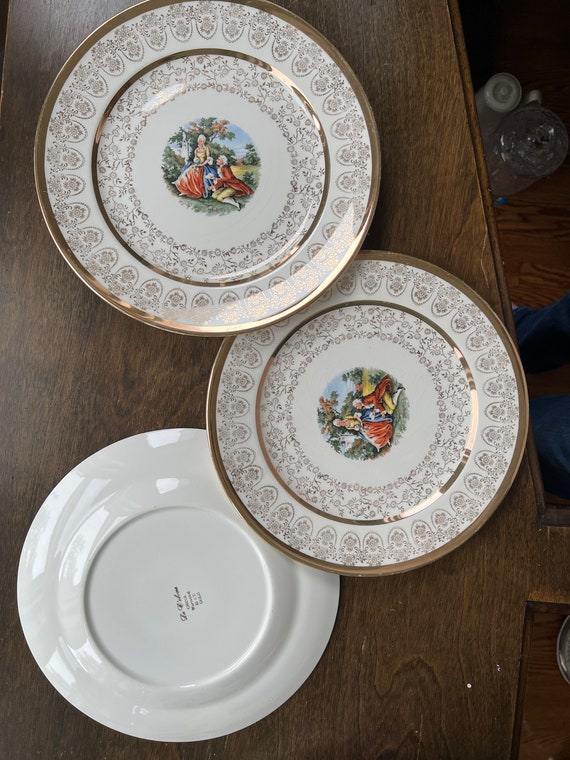 Rare La C'ebone 22K Gold Dinner Plates: French Romantics