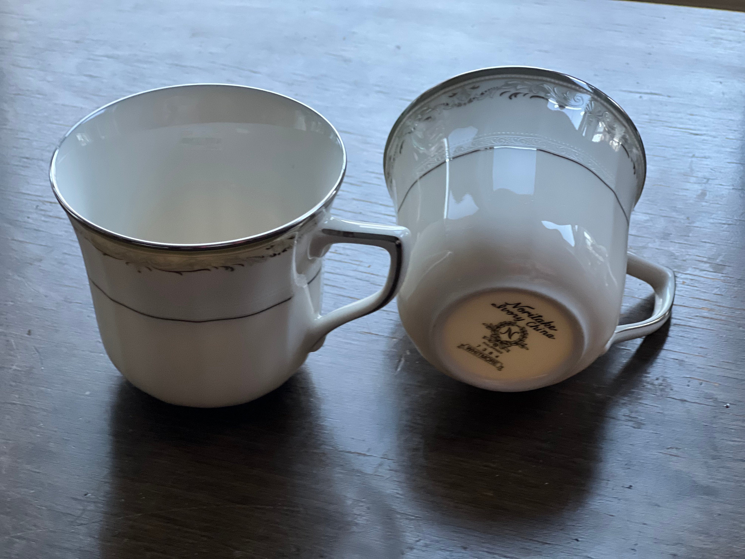 ノリタケ ウィットモア アイボリー チャイナ ティーカップ プラチナ