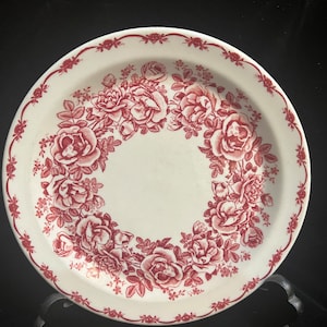 McNicol China Clarksburg WVA No.R114 9.0&quot; Dinner Plate Red Swag And Flowers Restaurant Ware