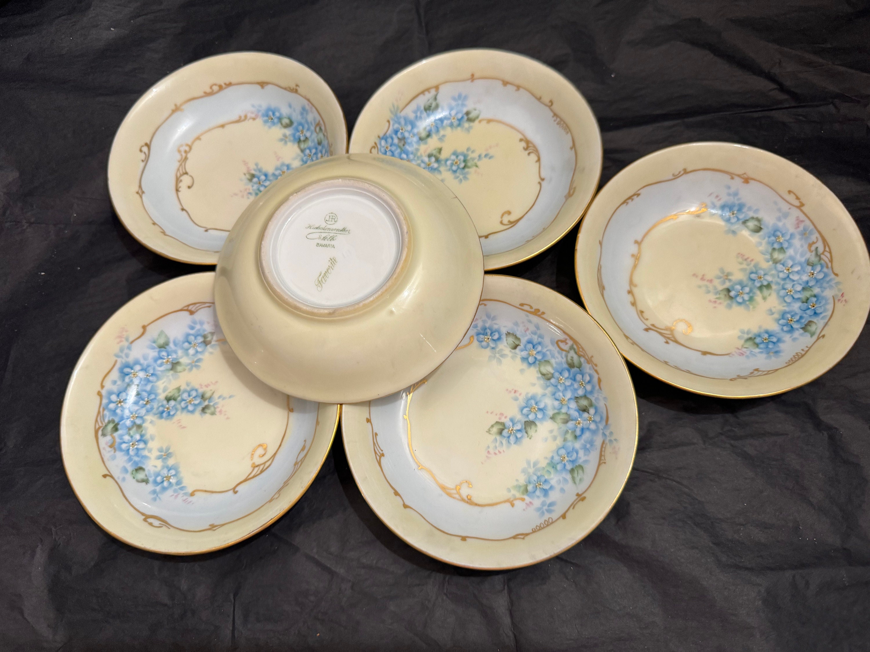 Hutschenreuther Selb Bavaria Tea Set: Gold Gilt, Hand Painted