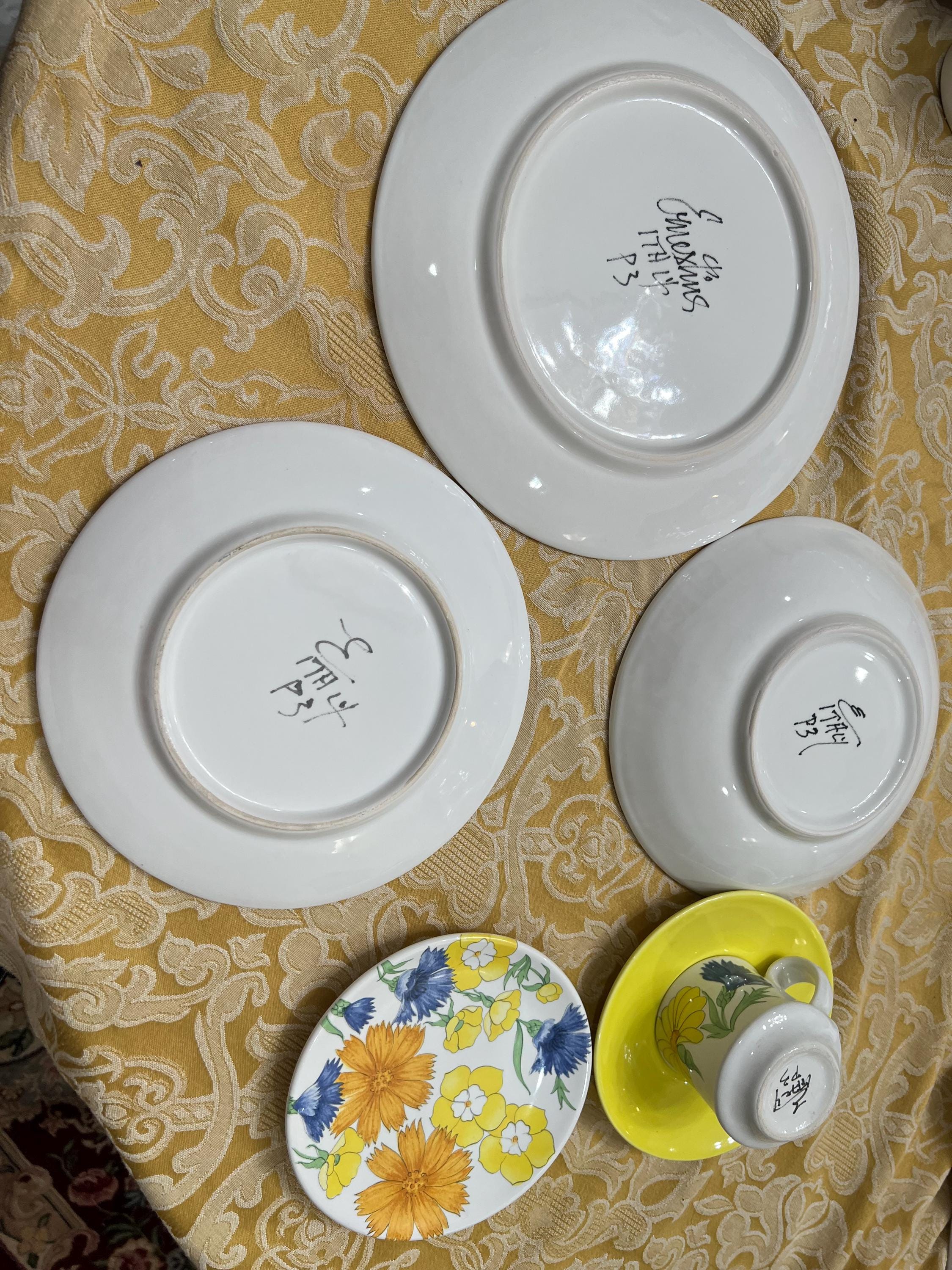 Ernestine Cannon Salerno Italy Dinnerware Set Cheery Daisy Yellow