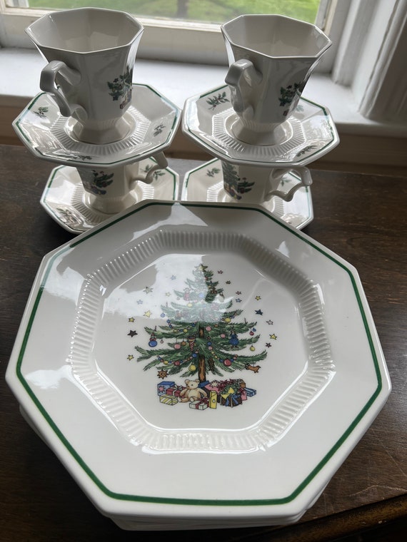 NIKKO Ceramics CHRISTMASTIME Christmas Tree Toys Octagonal