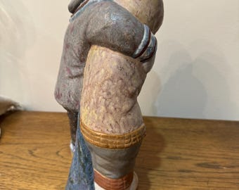 Lladro Nao Daisa Spain Porcelain Statue Sculpture Arctic Boy Girl