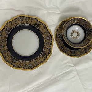 Echt Weimar Echt Kobalt Dora  Trio Dessert Plate Teacup And Saucer 68 051 42