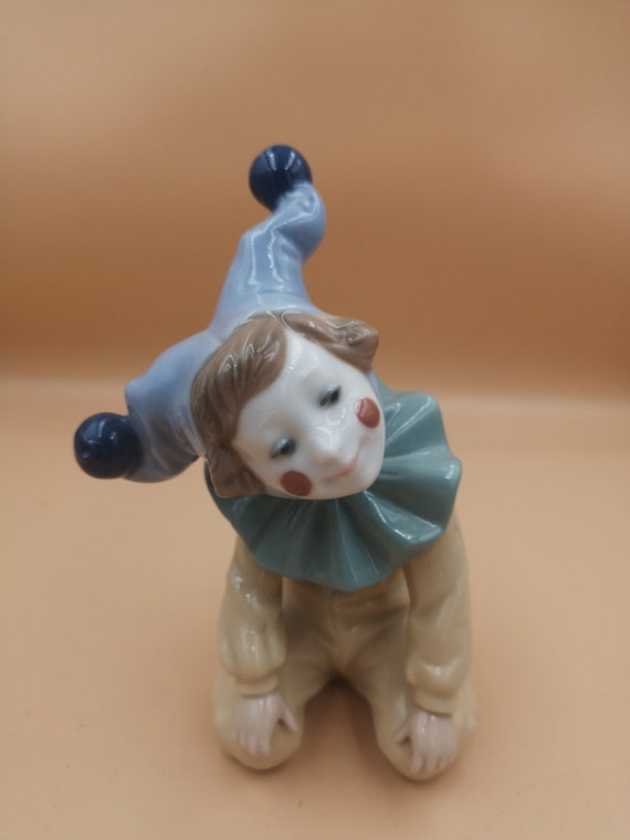 送料無料 いつまで NAO Lladro 1067 Small Jester Kneeling Clown JOY Figurine その他