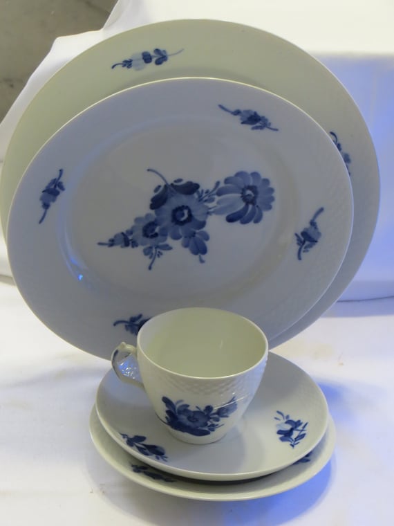 Vajilla royal copenhagen hotsell
