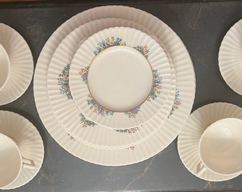 Lenox Rutledge Bone China 20PC Dinnerware Set