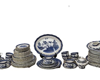 Royal Doulton Booths Real Old Willow Dinnerware: Anglia, 1981