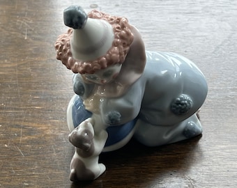 Lladro Charlie the Tramp #5233- Lladro Charlie Chaplin 11.5