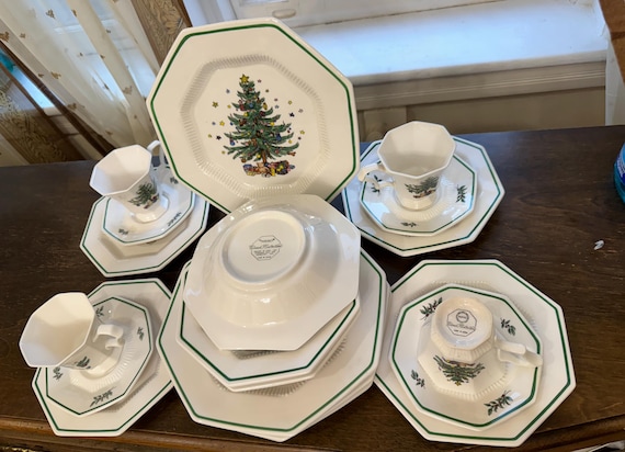 NIKKO Ceramics CHRISTMASTIME Christmas Tree Toys Octagonal