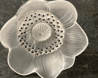 New in Box: Lalique Anemone Flower Sculpture ~ Symbol of Purity