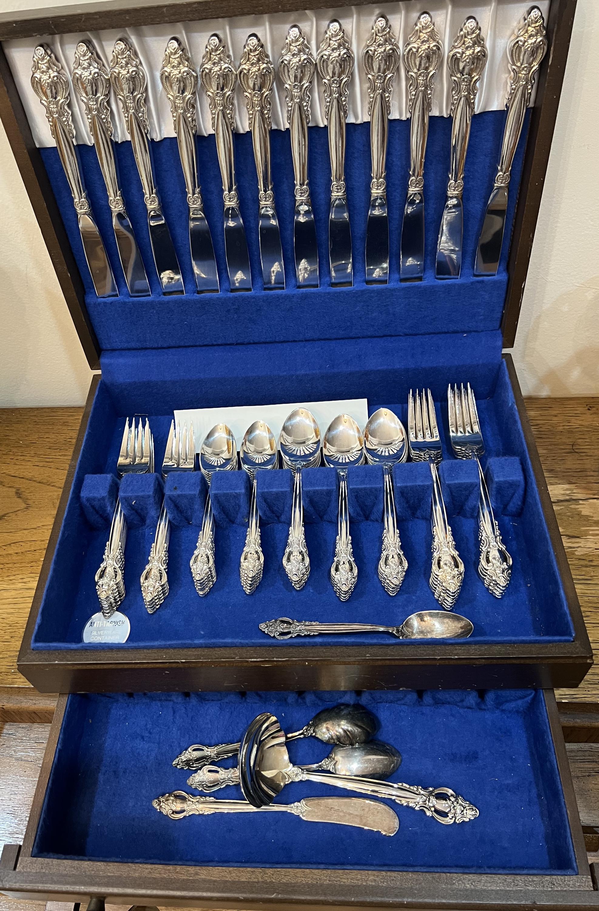 International Silver Flatware Chest - Etsy