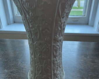 Lenox Wentworth Collection 11" Vase