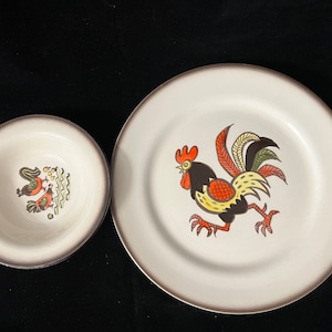 Red Rooster Poppytrail By Metlox Hand Painted Dinner Plate And Dessert Bowl