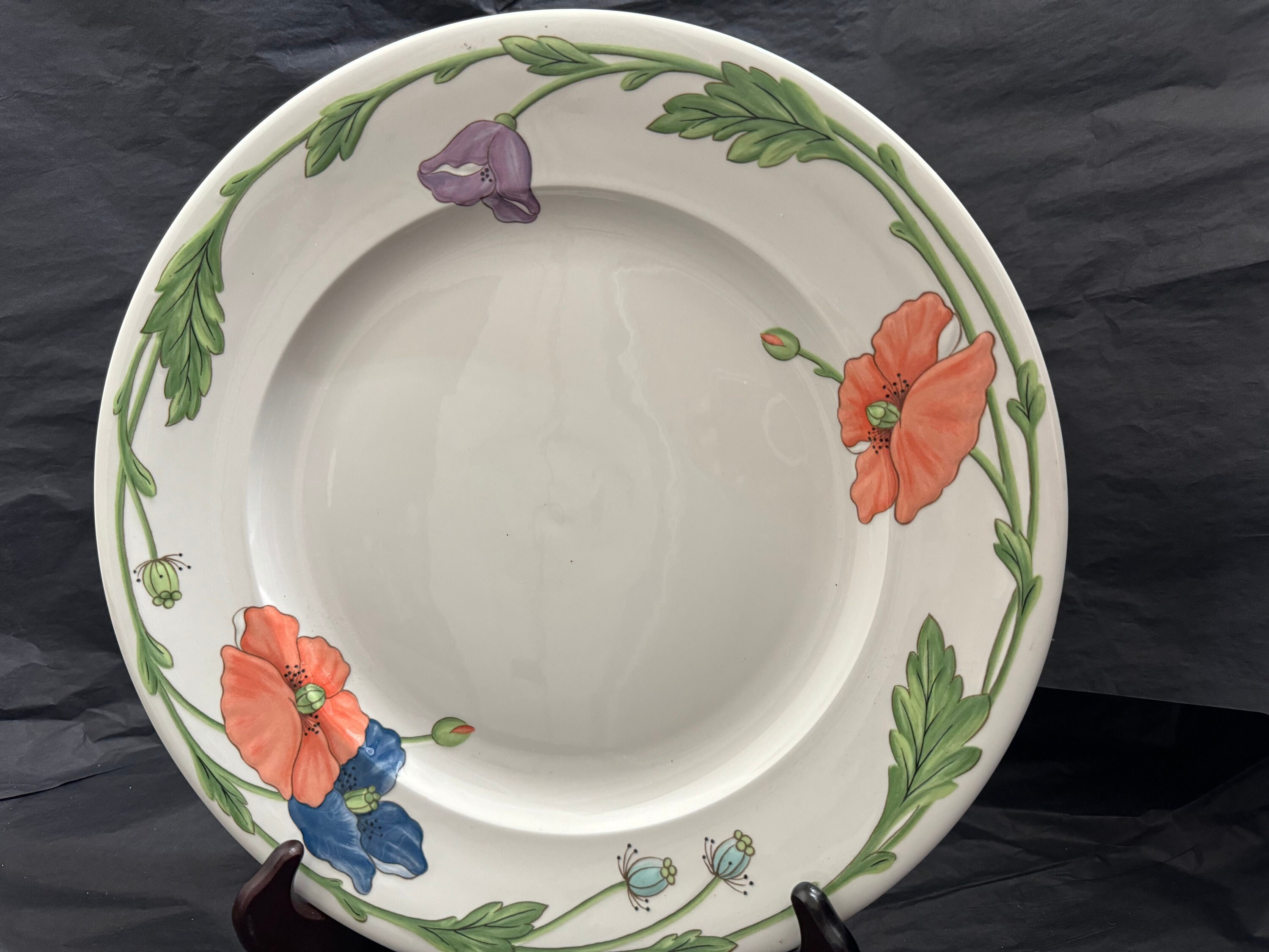 Vintage Villeroy and Boch Amapola 12.5