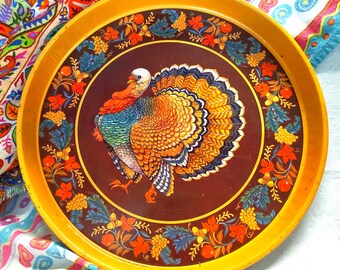 Shabby chic Thanksgiving / Christmas tin tray, circular drinks or serving tray with vibrant turkey motif, autumn colours, circa 1980s.